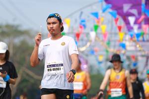 BIB: 46961
                            <button type="button" onclick="openModal(9913119)" class="btn btn-primary btn-sm float-right btn-popup" data-toggle="modal" data-target=".modal-high-quality">
                        <i class="fas fa-shopping-cart"></i> Add to Cart
                    </button>
                                            <button type="button" onclick="isThisMe(9913119, true)" class="btn btn-success btn-sm float-right btn-popup btn-isme hidden" data-toggle="tooltip" data-placement="bottom" title="นี่คือรูปของคุณใช่ไหม คลิกที่นี่เพื่อเอาเข้าอัลบั้ม">
                        <i class="fas fa-plus"></i> Add to album
                    </button>
                    <button type="button" onclick="isThisMe(9913119, false)" class="btn btn-warning btn-sm float-right btn-popup btn-isnotme hidden">
                        <i class="fas fa-ban"></i> Remove from album
                    </button>